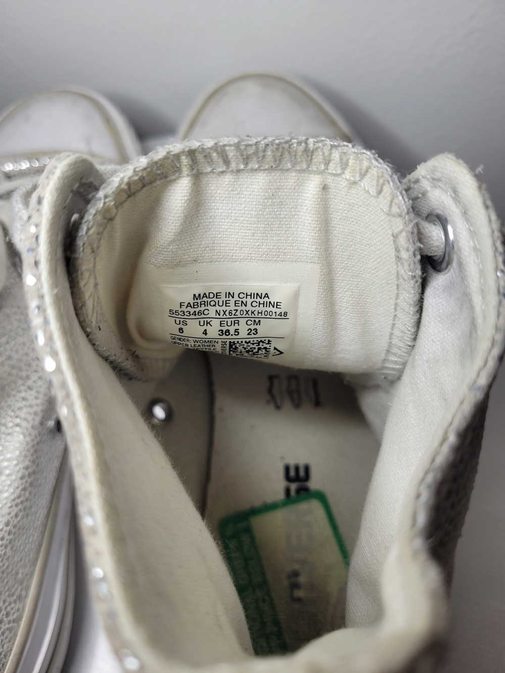 Converse Women’s High-Top Sneakers in Light Gray Size 6 - Picture 6 of 8